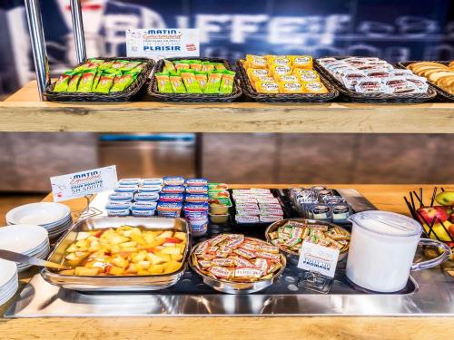 อาหารและเครื่องดื่ม, ibis budget Velizy in เวลีซี วีลาคูเบร