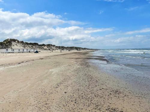  8 person holiday home in Blokhus-By Traum in Blokhus