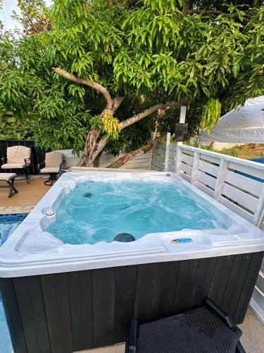 Finn Room - Ferdie's Place in Port Antonio