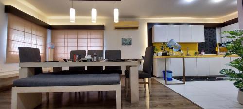 Spacious 2BR Portion with Rooftop Gulshan e Iqbal Block 7, Карачи (фото 5)