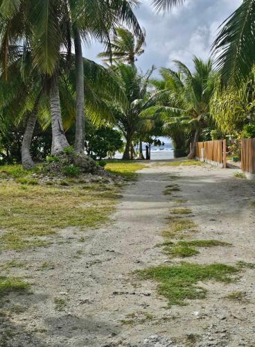 Rangiroa Maison entière privée 1 chambre 4 personnes climatisée (Rangiroa Maison entiere privee 1 chambre 4 personnes climatisee) in ปาเปียรี