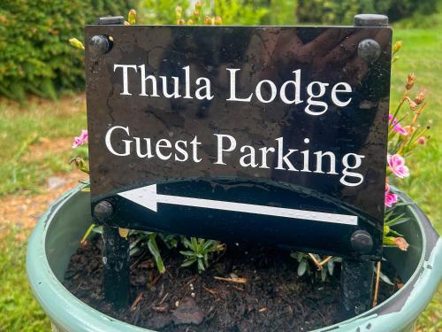 Viesnīcas āriene, Thula Lodge in Boxgrove
