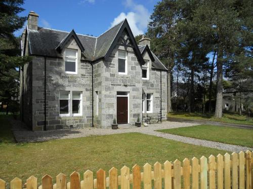 Einich gîte à louer Newtonmore Railway Station