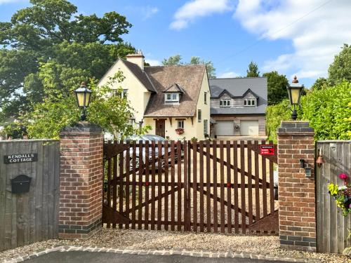 A szálláshely kívülről, Kendalls Nook in Milton on Stour