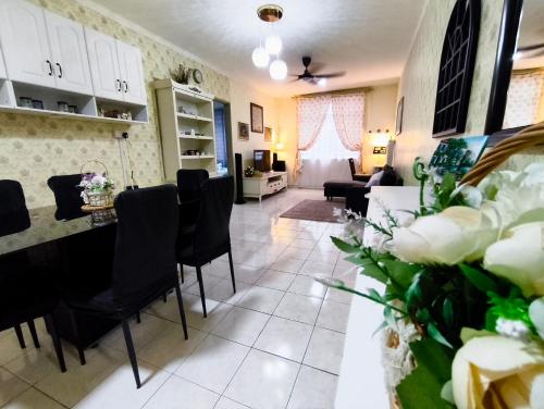Putatan Platinium 2 Bedroom - Farah Biz Homestay in Kinarut