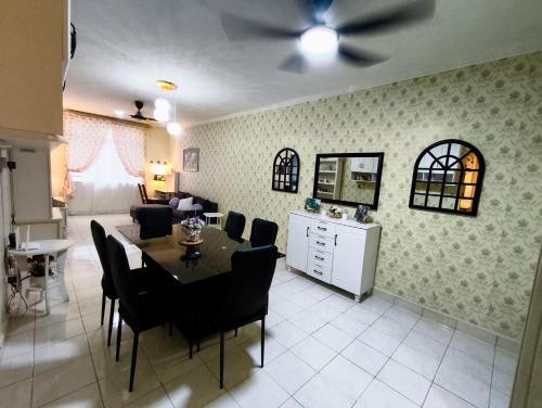 Putatan Platinium 2 Bedroom - Farah Biz Homestay in Kinarut