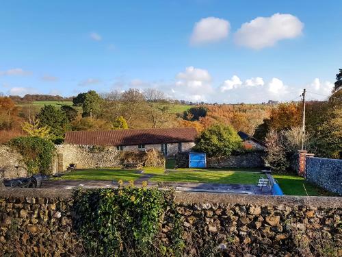 Exterior view, Britannia - Uk50124 in Chard