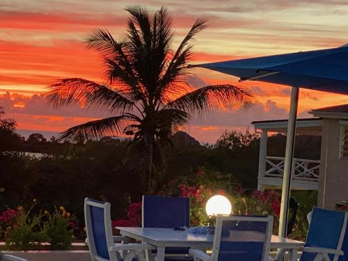 Beach Condo in Five Islands