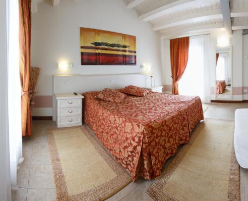 Sweet Home - image 8