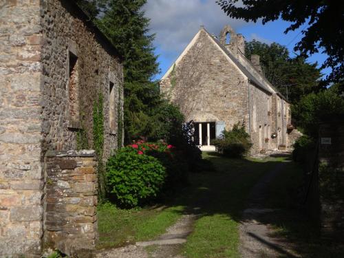 Prieure St Pierre de La Luthumiere chambre d'hôte Sottevast