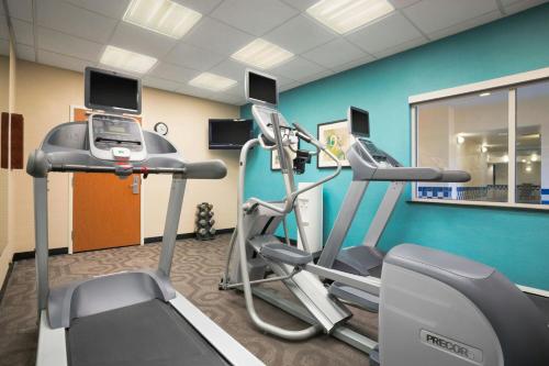 Fairfield Inn & Suites Minneapolis-St. Paul Airport - image 4