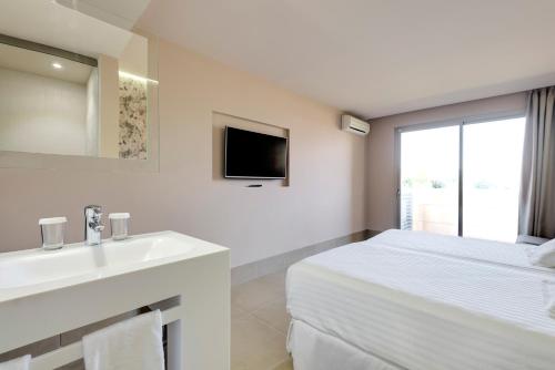 Occidental Ibiza - main image