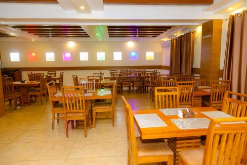 Restorāns, Hotel Ultra International in Siddharthanagar