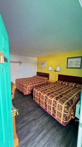 Economy Inn Ontario - image 6