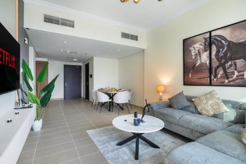 Luxury Jlt 1br 2 Beds In Room Lakeview & Pool, Dubai (Foto 7)