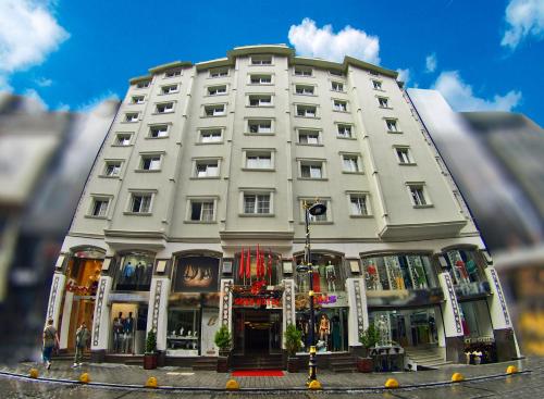 Gold Hotel, Stambuł