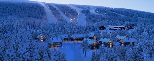 Fjällbäcken Pool and Padel (Fjallbacken Pool and Padel) in Salen