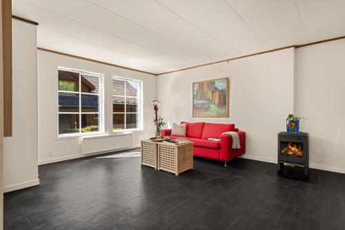 Hidden gem in Åsane Bergen with free parking, Bergen (Foto 4)