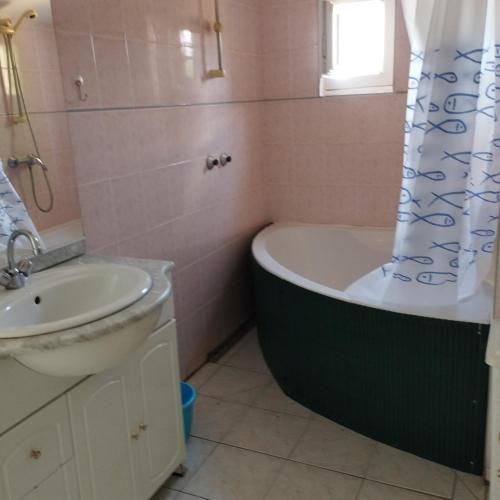 Gîte tout confort 5 mn du Lion d'Angers (Gite tout confort 5 mn du Lion d'Angers) in มงเทรย-ซูร์-แมน