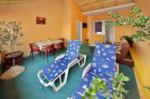  Apartman Mileva in 23205 Bibinje