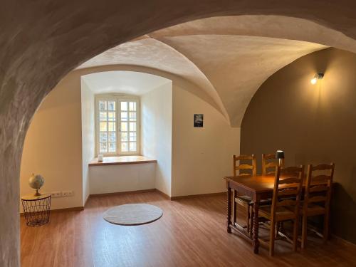 Spacious and cozy apartment - Location saisonnière - Briançon