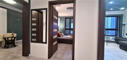 Lux Apartment Center, Breslau (Foto 7)