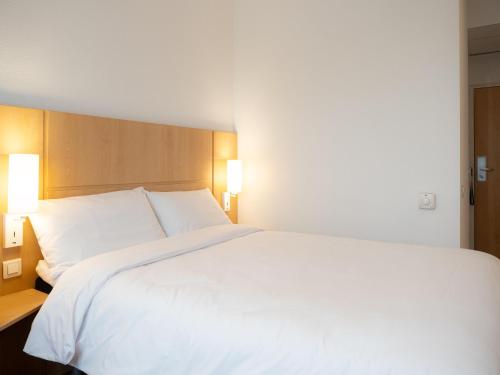 B&B HOTEL Kielce Centrum - image 3