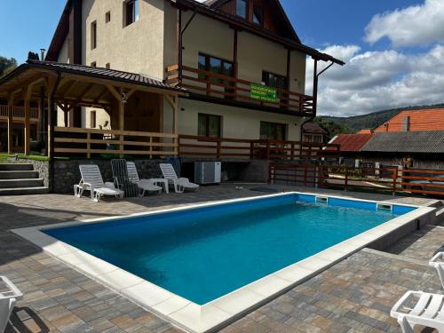 Casa Bujor de Munte Dragoslavele in Valea Hotaruluja