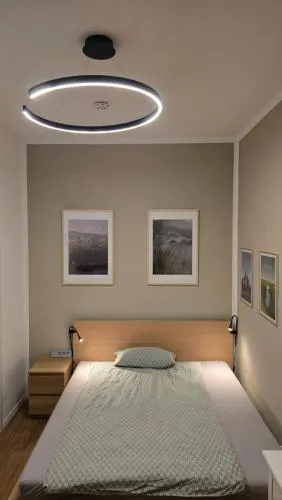 Kulturelles Businessapartment mit Balkon in Chemnitz, Deutschland