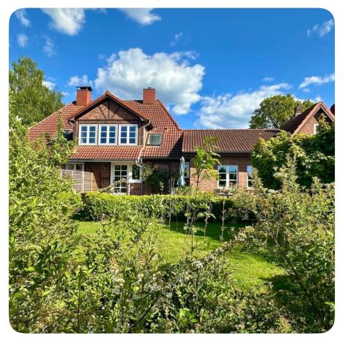 Romantic house in charming village in Schashagen, Deutschland