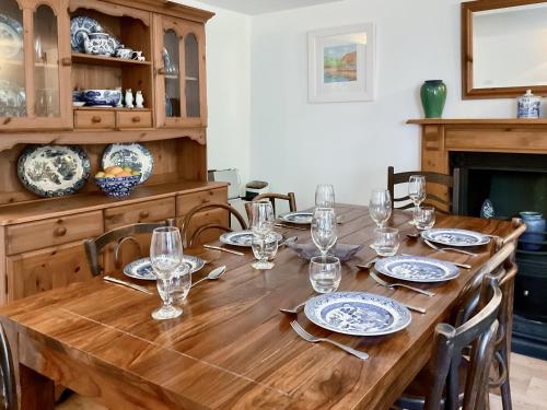 外部景觀, Deepend in 道利什市中心