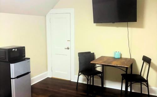 Pine Mountain Inn Room Type - Double Room with Mountain View