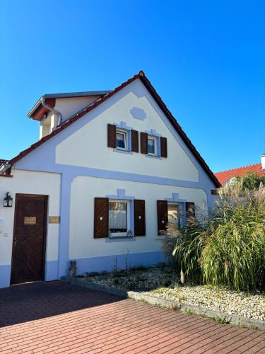 Exterior view, Ubytovani Otin in Otin