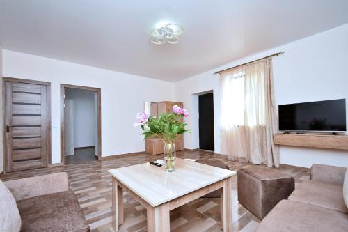 Hotel 24 7 in Yerevan