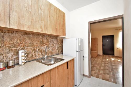 Hotel 24 7 in Yerevan