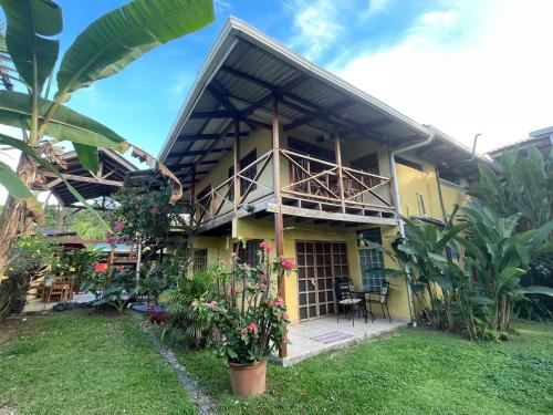 Exterior view, Hotel Pura Vida in Puerto Viejo de Talamanca