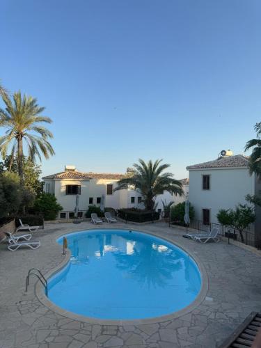 Umgebung, Tranquil Poolside apartment with stunning views in Mazotos