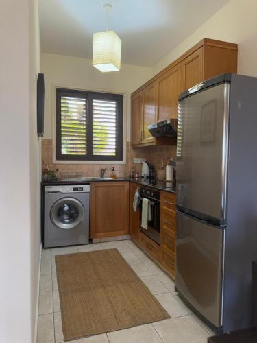 Einrichtungen, Tranquil Poolside apartment with stunning views in Mazotos