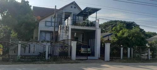 Fip's Inn Hostel Thakhek in Thakhek