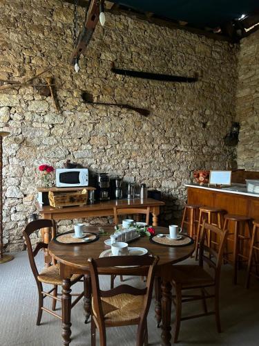 la DROMOISE DU LOT in ซูยัค