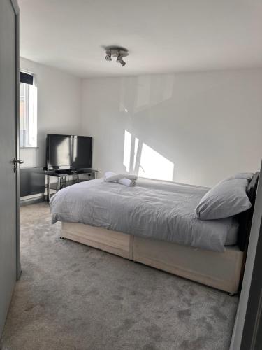 Spacious Double near City Centre, Birmingham (zdjęcie 4)