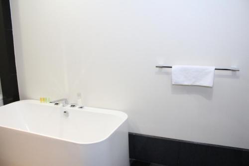The Mews KLCC Service Suites - image 8
