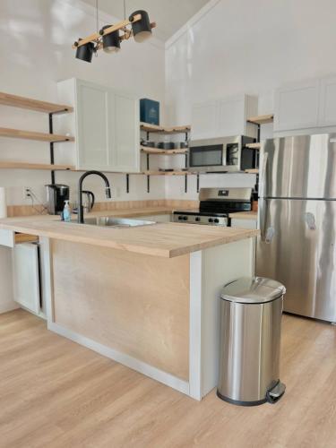 Facilities, La Villa Anaya in Governor's Harbour