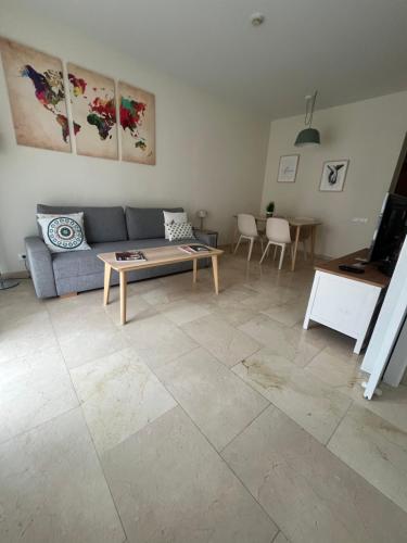 Precioso y tranquilo apartamento zona alta Diagonal Barcelona, Barcelona (foto 7)
