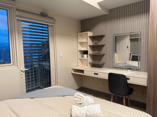 JUANderful Home at Park McKinley West, Manila