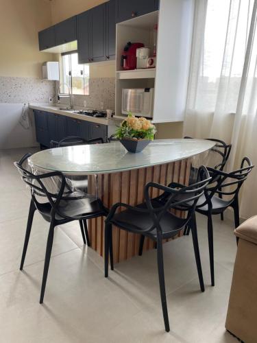 Casa dentro de condomínio, super equipada, tranquila e de ambiente familiar (Casa dentro de condominio, super equipada, tranquila e de ambiente familiar) in Fazendinha