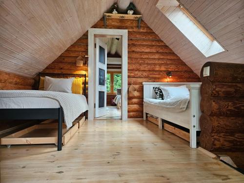 Hazel Hut - spacious fenced yard, sauna, 2-bedroom, Parnawa (zdjęcie 7)