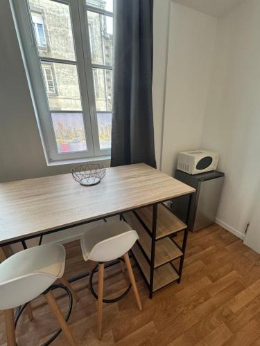 บริการและสิ่งอำนวยความสะดวก, Studio Pensée - Proche centre ville (Studio Pensee - Proche centre ville) in มาแยน