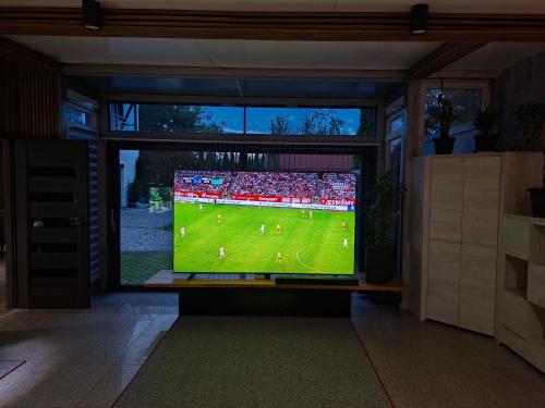 Villa Vip - pokoje,śniadanie,Apartament kinowy, Masaż
