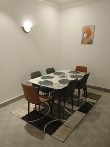 Appartement 2chambres, Pointe-Noire